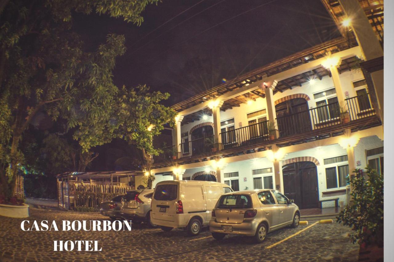 Casa Bourbon Hotel Retalhuleu Buitenkant foto